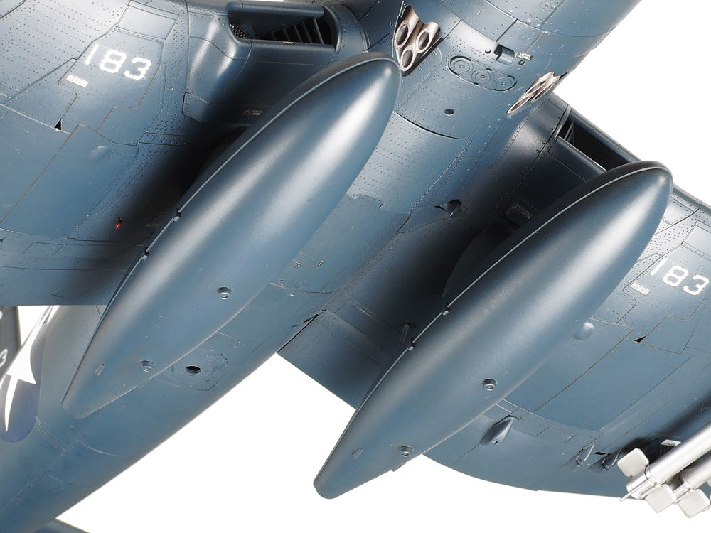 60327-Aircrafts-1/32 Vought F4U-1D Corsair®
